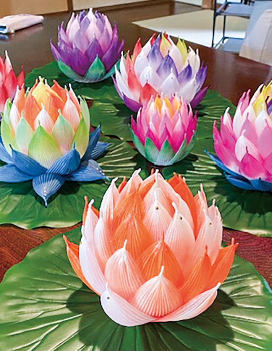 【小田原・旧松本剛吉別邸】「愛と光の蓮の花 ペーパーアート展」蓮の花を創作するワークショップも