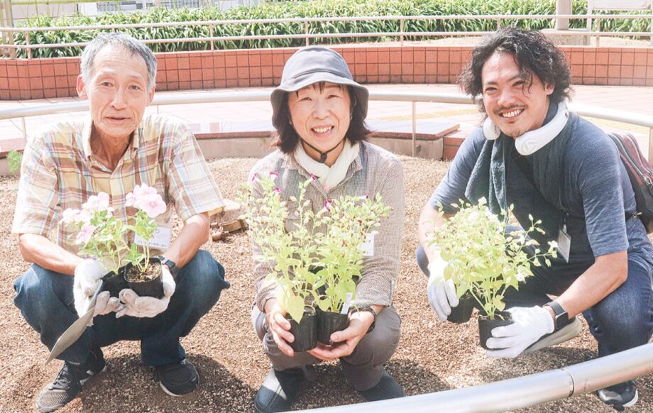 ＜花まちプロジェクト＞ 地域に花で彩りを！東神奈川駅前の花壇整備
