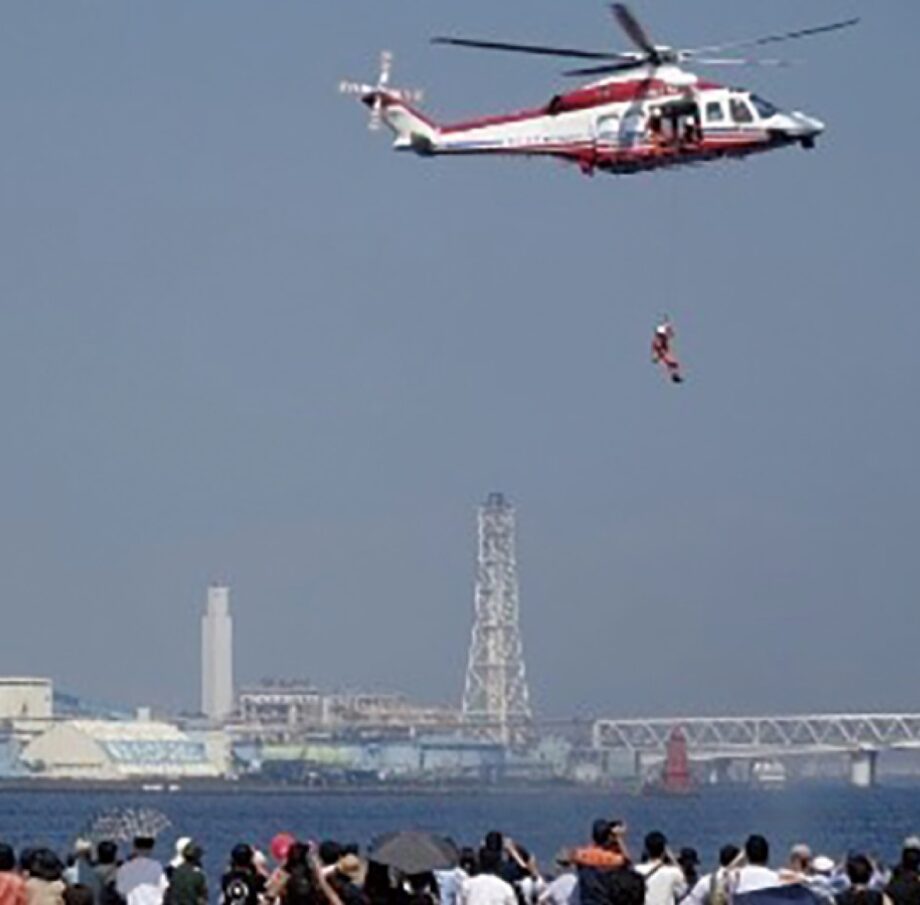 体験型のイベント「横浜防災フェア2023」@赤レンガ倉庫
