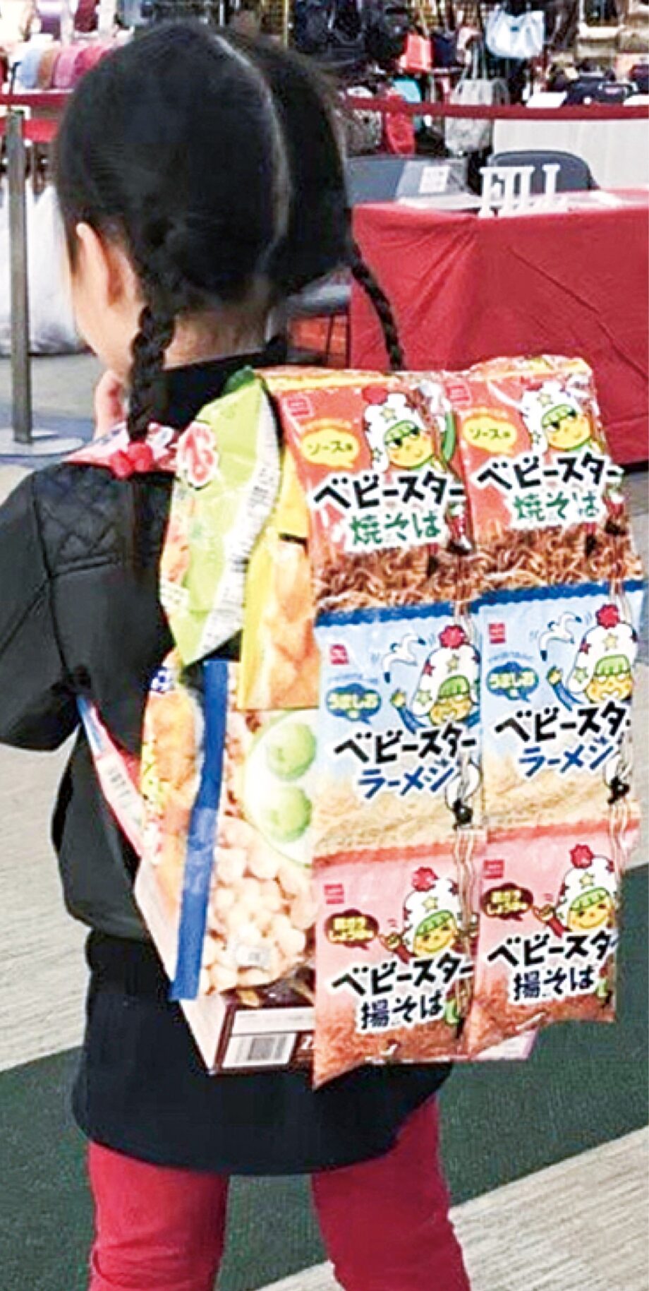 ハロウィンは「お菓子でリュック？」＠八王子市：イーアス高尾