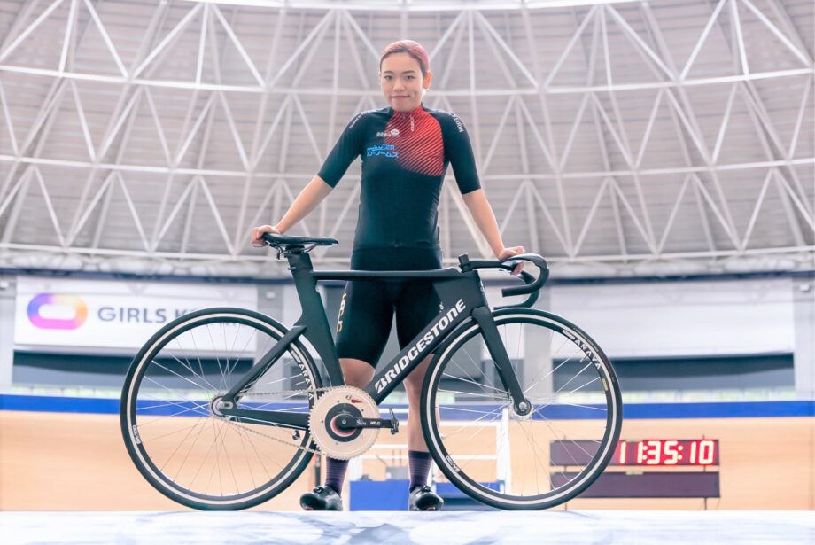 パリオリンピックを目指す茅ヶ崎市出身の自転車競技選手・佐藤水菜さんを応援しよう