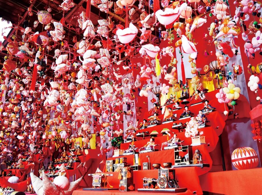 【３月20日まで】川勾神社「雛の吊るし飾り展」土日休日は巫女さん体験会も実施