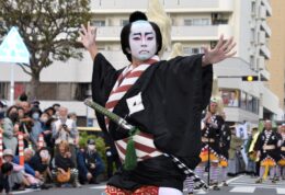 【4月20日・21日開催】茅ヶ崎の4大イベント・大岡越前祭が2024年も開催。必見のビッグパレード、交通規制など最新情報をまとめました