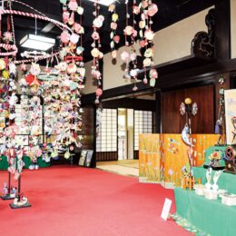 愛川町の古民家「山十邸」に五月人形飾り ＜2024年5月13日まで展示＞