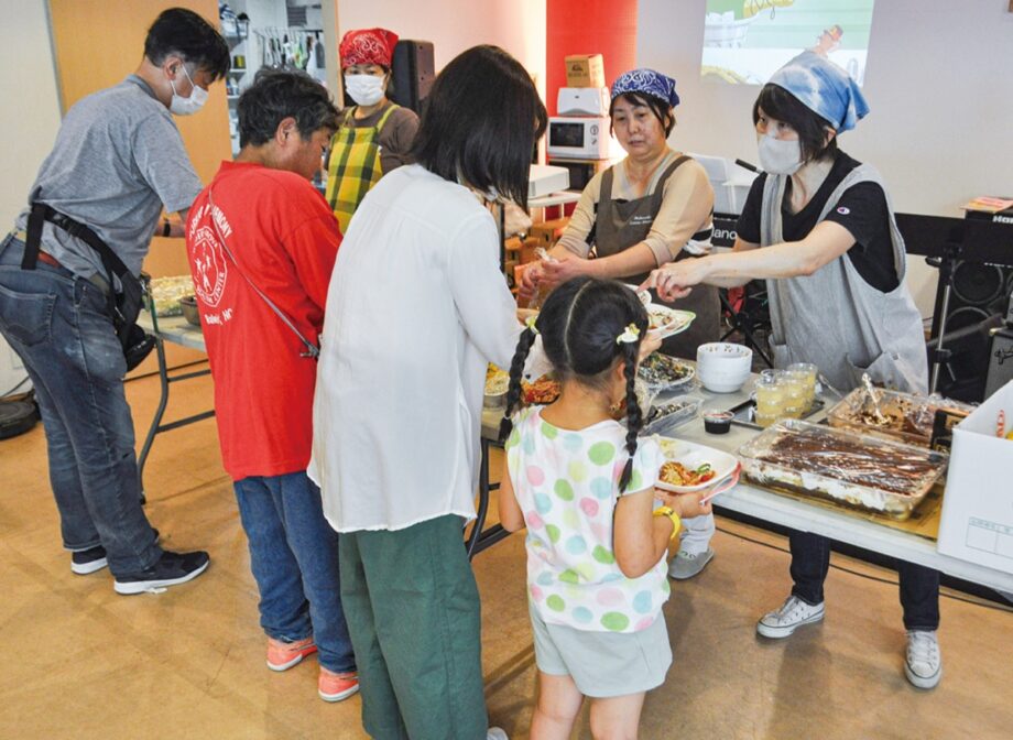 毎月第４土曜日の正午〜午後２時　子ども食堂「ジョイキッチン」開催＠旭区「シティビジョン・グローリーチャーチ」