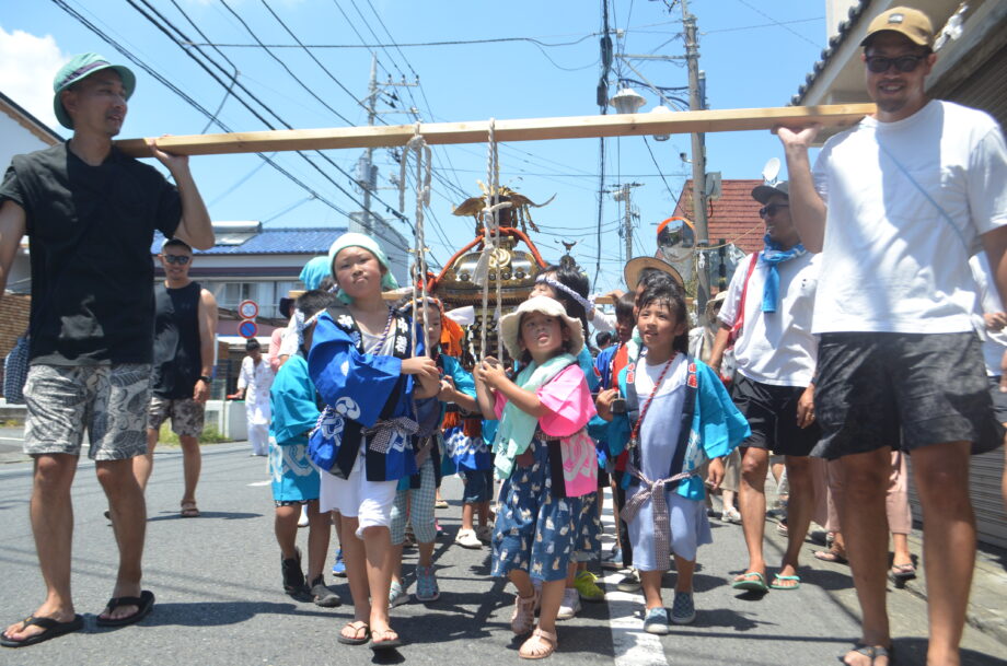 浜降祭でおみこし担ごう！東海岸商店会が子ども神輿の参加者募集中