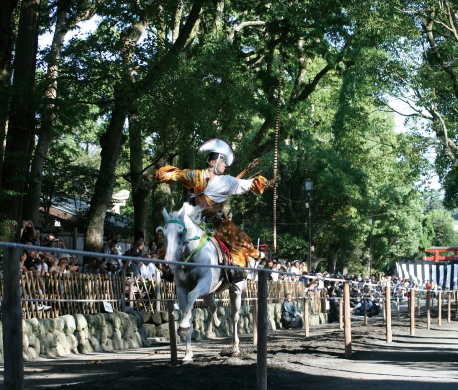 【9/14〜16日】鎌倉・鶴岡八幡宮で『例大祭』流鏑馬神事や鈴虫放生祭も