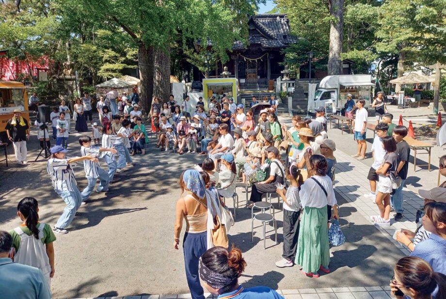 〈9/16〉逗子・亀岡八幡宮でグルメと音楽「亀神ビアガーデン　キッチンカーニバル」