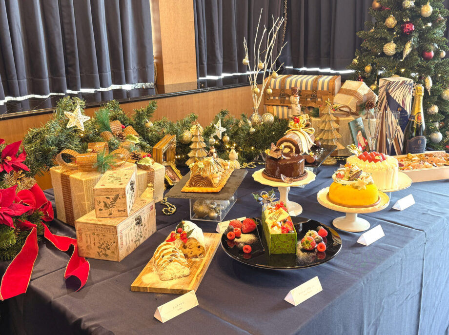 横浜・ホテルニューグランドの2025年クリスマス『Brilliant Holiday』ケーキなどは10月1日より予約スタート