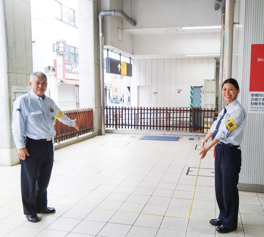 【10月26・27日】川崎市・高津駅構内でフラワーカーペット展示「たかつ百花まつり」制服撮影会も