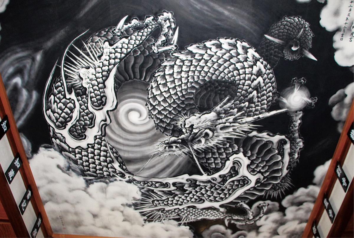 川崎市麻生区＞西光寺の天井絵「雲龍図」秋の一般特別公開～2024年10月