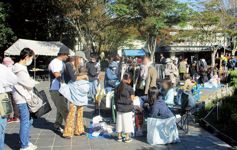 〈10/27〉横須賀しょうぶ園”秋の彩りフェア”開催～フリマやコンサートも～