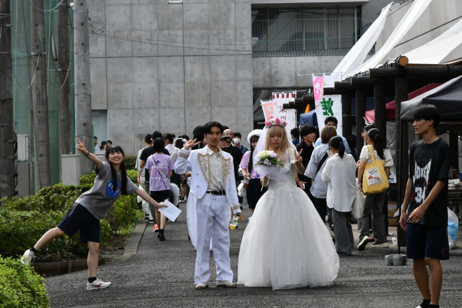 生徒のアイデアと想像力がはじける「翔渕祭」