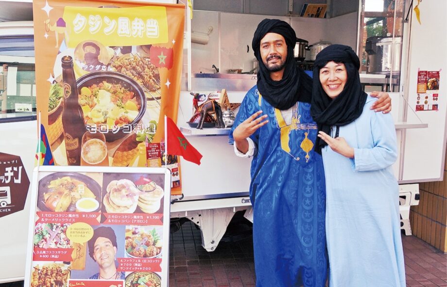 逗子市在住・モロッコ人男性が挑戦！！市役所前でキッチンカー12月末まで