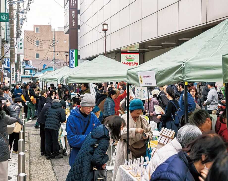 11月23日『かまくら駅前朝市｣』地元名産品など22店、ライブステージも＠東急ストア鎌倉店前通り