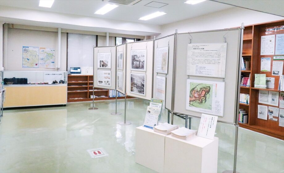 【横浜市】 新たな小机城の遺跡展 11月29日まで開催中　11月17日は「朗読マラソン」も開催@港北図書館