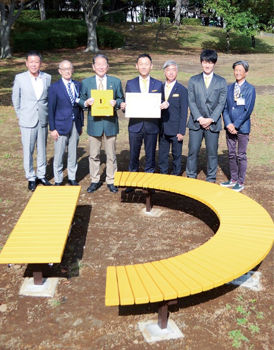 茅ヶ崎市民の憩いの場に「きいろベンチ」お披露目＠茅ヶ崎市 第一カッターきいろ公園（中央公園）