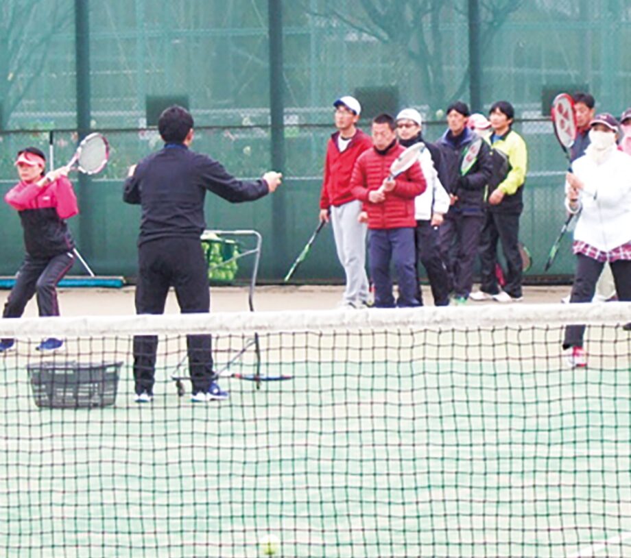 【参加者募集中・先着順】初心者向けの硬式テニス教室＠横浜市港南区　日野中央公園テニスコート