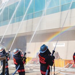 【1月6日】新年の「消防出初式」 すきっぷ広場で訓練も@横浜市都筑区