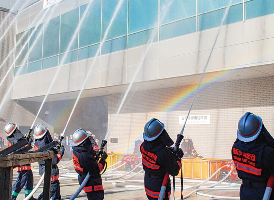 【1月6日】新年の「消防出初式」 すきっぷ広場で訓練も@横浜市都筑区