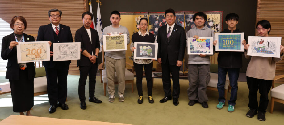 和光大学の学生が「川崎市100周年記念ワインのラベル」を作成～デザインに思いを込める