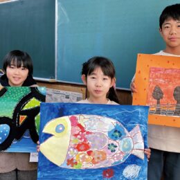 八王子市内の小中学生が制作した作品を集めた「おおるり展」開催＠八王子市：エスフォルタアリーナ八王子