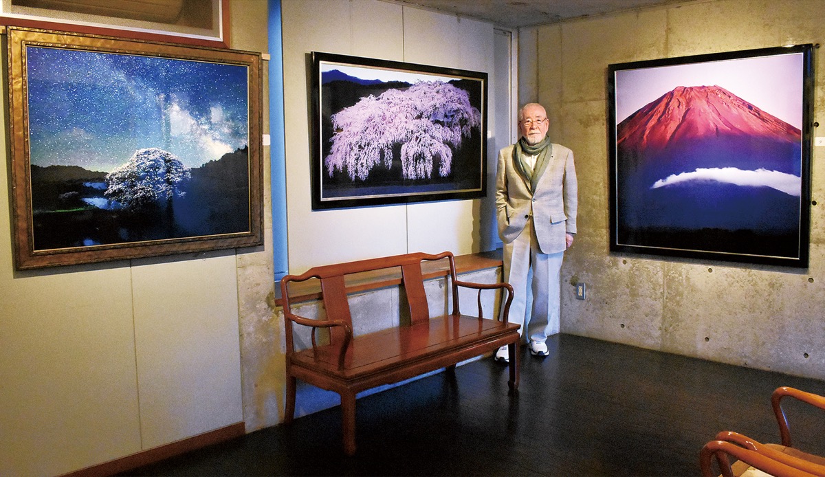 迫力の風景写真を堪能～アマチュア写真家の常設展＠八王子市