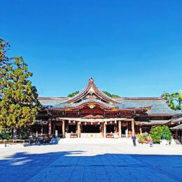 【3月2日までの申し込み】大人気の「寒川神社レイライン体感ツアー」抽選で参加者決定