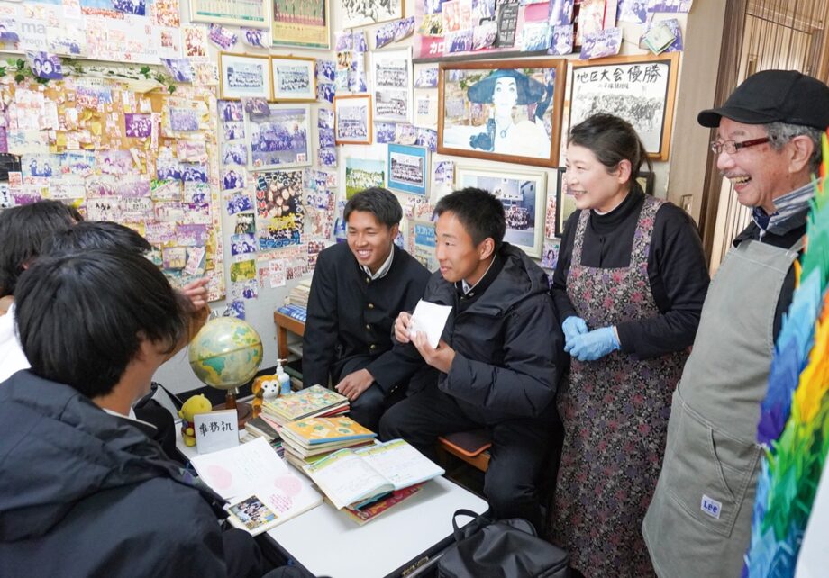 〈小田原市・西湘高校そばのサトパン〉５０年近く生徒を見守り愛される総菜パンの店