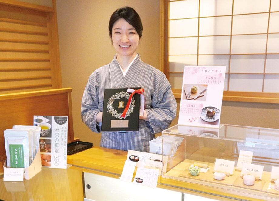 小田原市・和菓子右京の「御幸の浜」が新たに神奈川県銘菓に！技術賞に季作久の「小田原レモン生わらび餅」