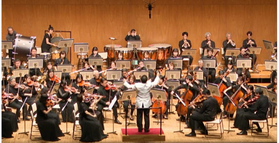 神奈川県立音楽堂で横浜金沢交響楽団が「第15回定期演奏会」