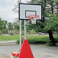 ＜川崎市中原区＞等々力緑地・催し物広場にバスケットゴール設置～市民要望に応え
