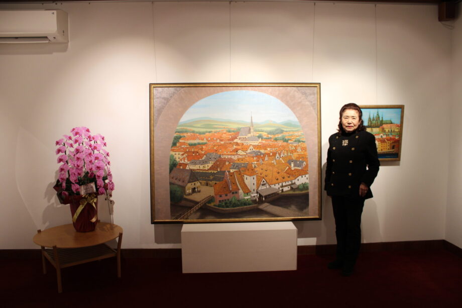 【画家・プロフェッショナル】中原区の洋画家・垣内宣子さん、チェコ大使館で個展を開催