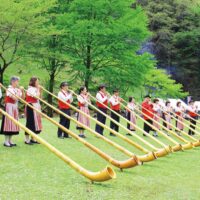 ５月18日｢ななさわ緑のまつり｣ 春の自然を満喫 ＠県立七沢森林公園