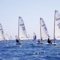 「ヨットの楽しさ感じて」日本RSクラス協会が葉山町の森戸海岸で国際レース【2025年7月5日・6日】