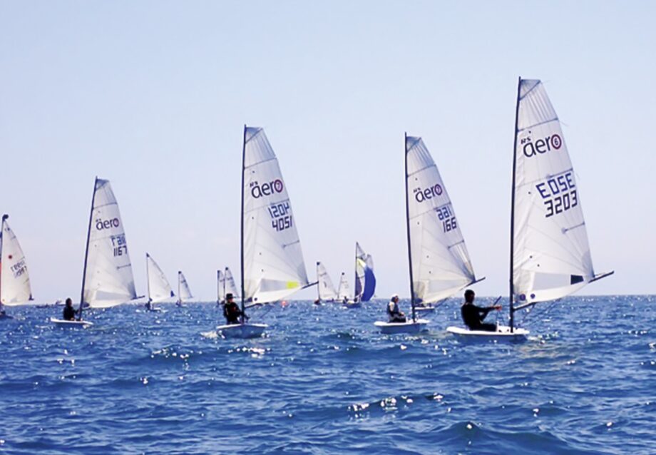 「ヨットの楽しさ感じて」日本RSクラス協会が葉山町の森戸海岸で国際レース【2025年7月5日・6日】
