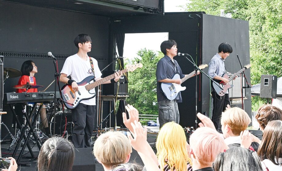 希望ヶ丘高校 ６月21日、22日「記念祭」物販ブース・アトラクション・ダンス部発表・音楽ライブなど＠横浜市旭区南希望が丘