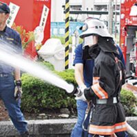 厚木市で8月22日　夏休み消防体験教室 （7月14日から参加者募集）