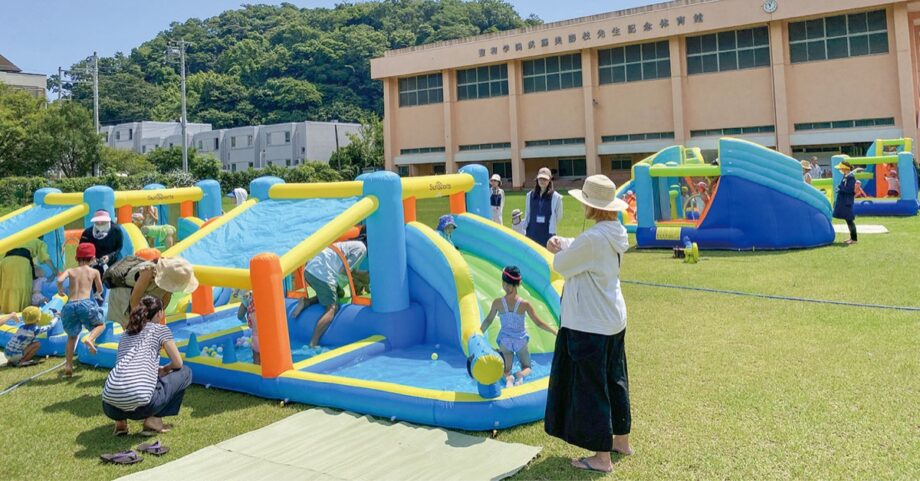 〈7/27〉逗子・聖和学院幼稚園で夕涼みと水遊び～地域の子ども（未就学児）に園開放～