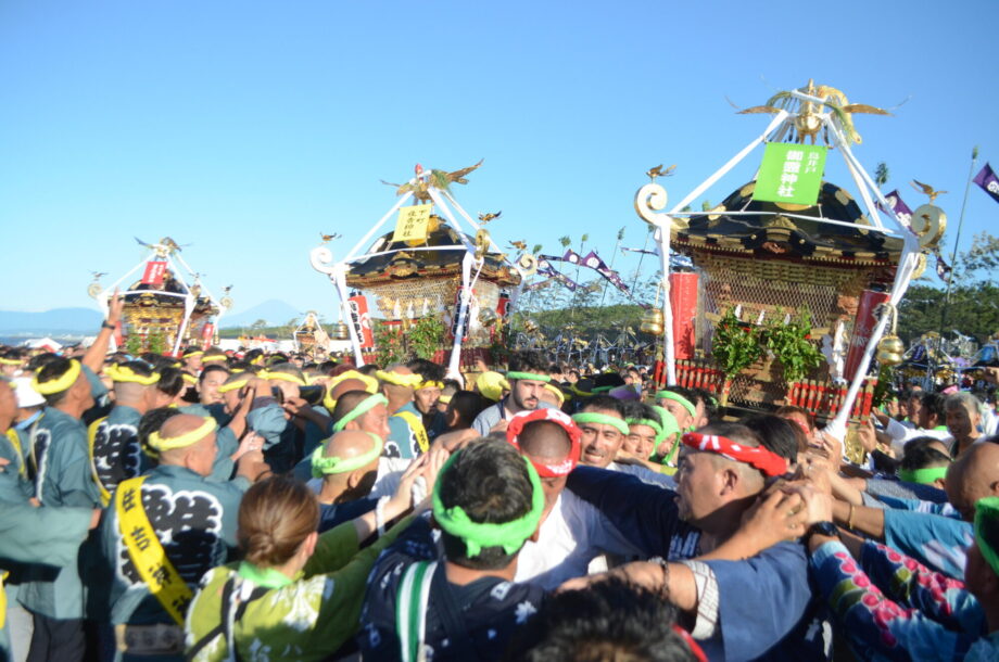 「暁の祭典」勇壮に！浜降祭2025フォトコーナー