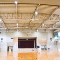 〈熱中症予防に〉開成町・文明中学校の体育館に空調設備を設置！２学期からの利用目指す