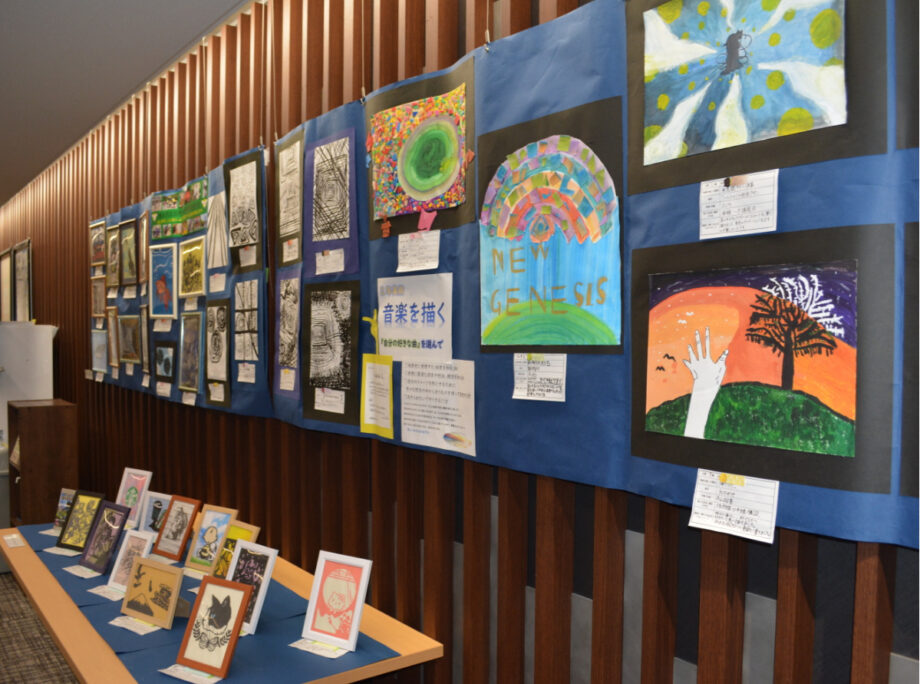 特別支援学校生徒の美術作品展示＠三井住友信託銀行 上大岡支店（横浜市港南区）