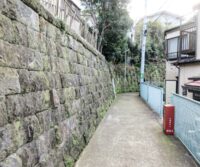 参加者募集「近代横須賀発展の景観遺産─海と船から見える坂道とブラフ積み石垣─」建造物から地域の歴史をひもとく