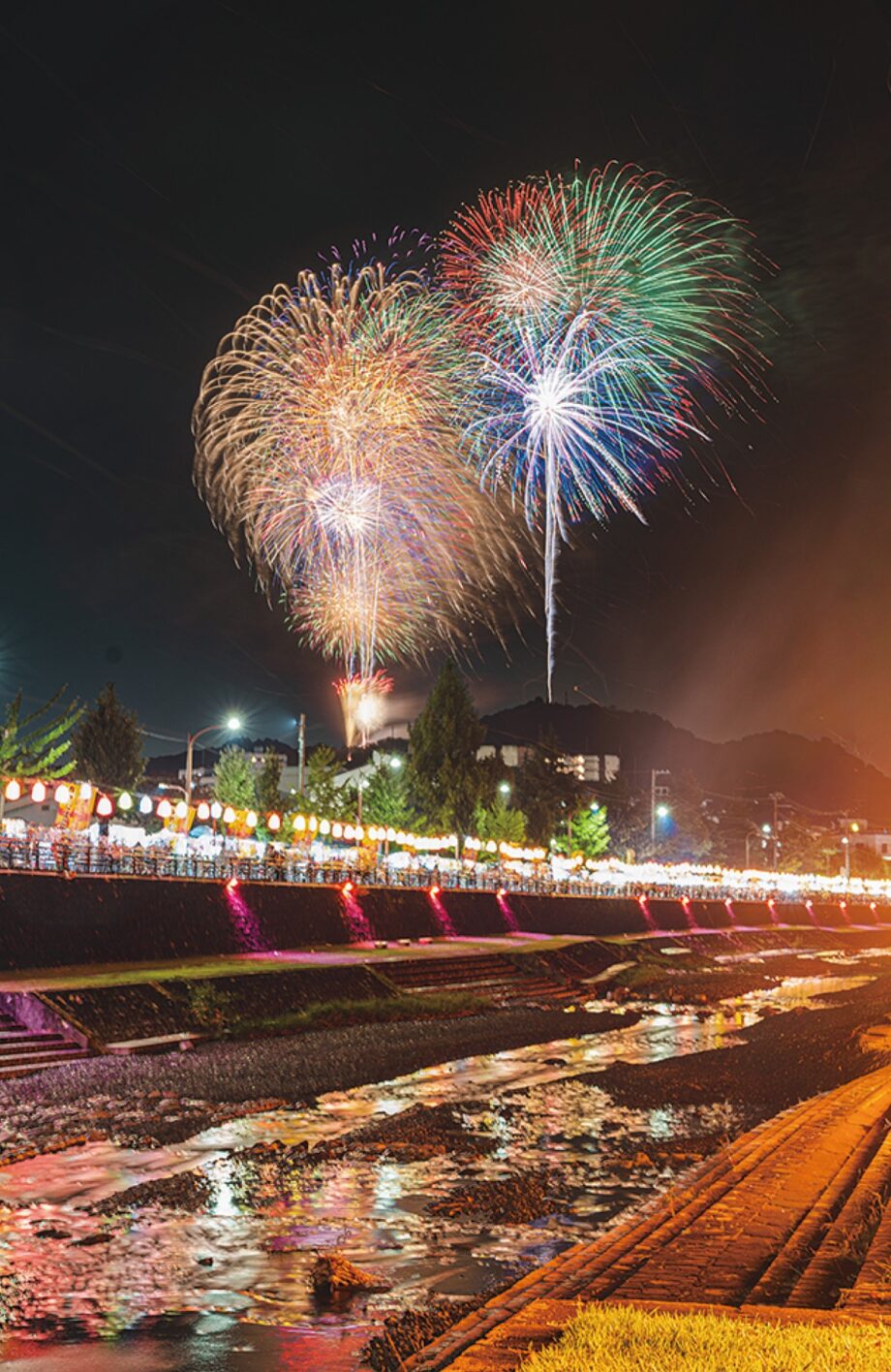 2025年9月27日・28日「秦野たばこ祭」フィナーレでは２０００発を超える花火
