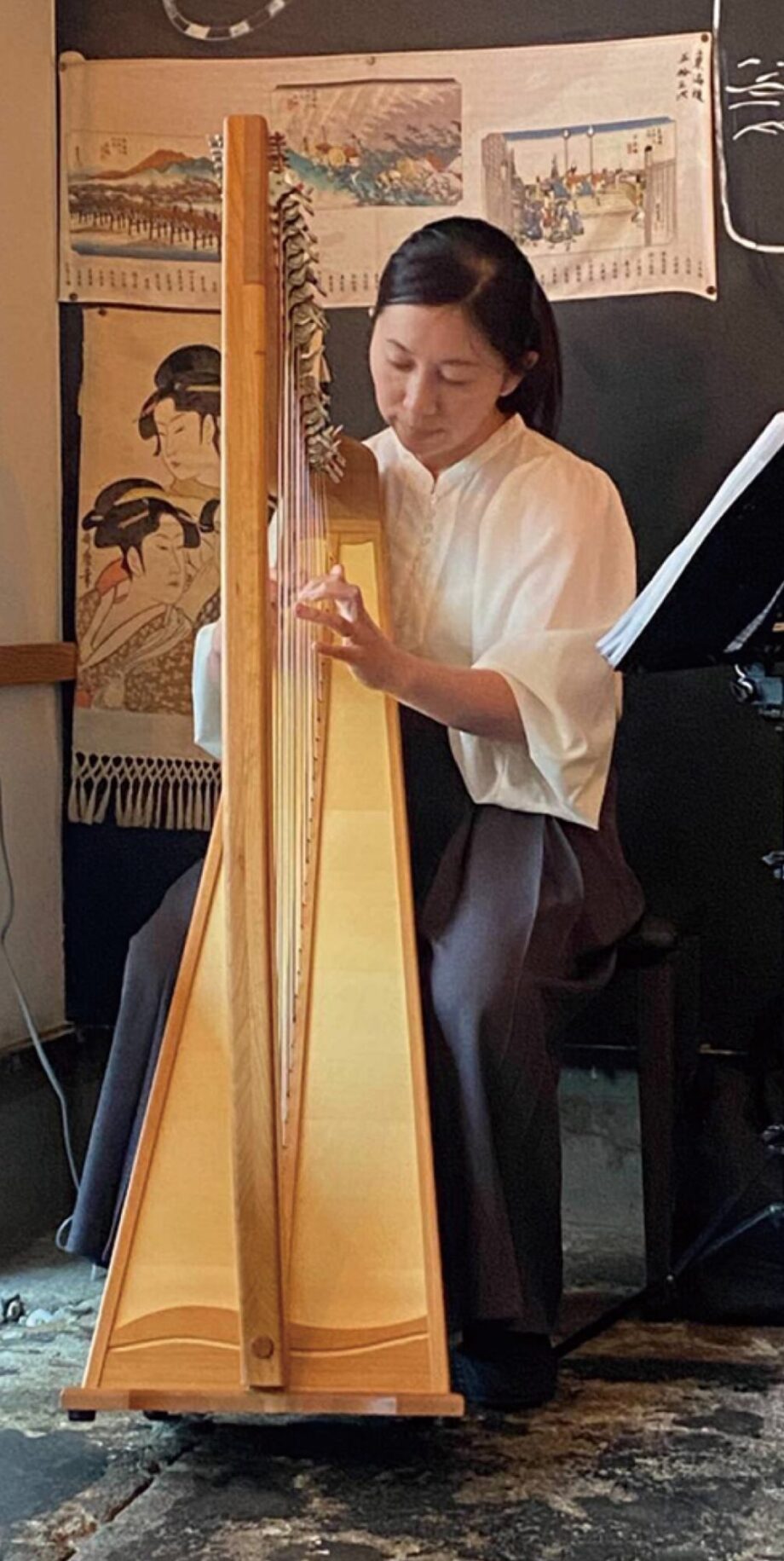 ＜横浜市神奈川区＞ハープの音色楽しむ午後【横浜マルニカフェ・10月11日】