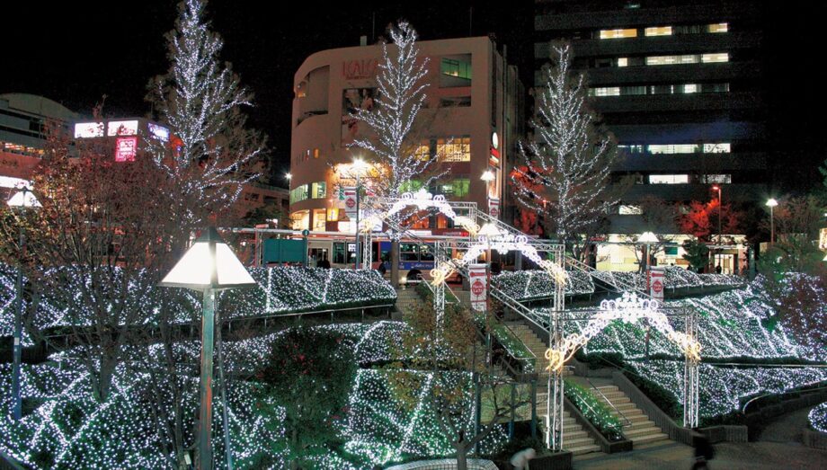 2025年で11回目「東戸塚ミュージックライト」光と音で駅を彩る@横浜市戸塚区 東戸塚駅