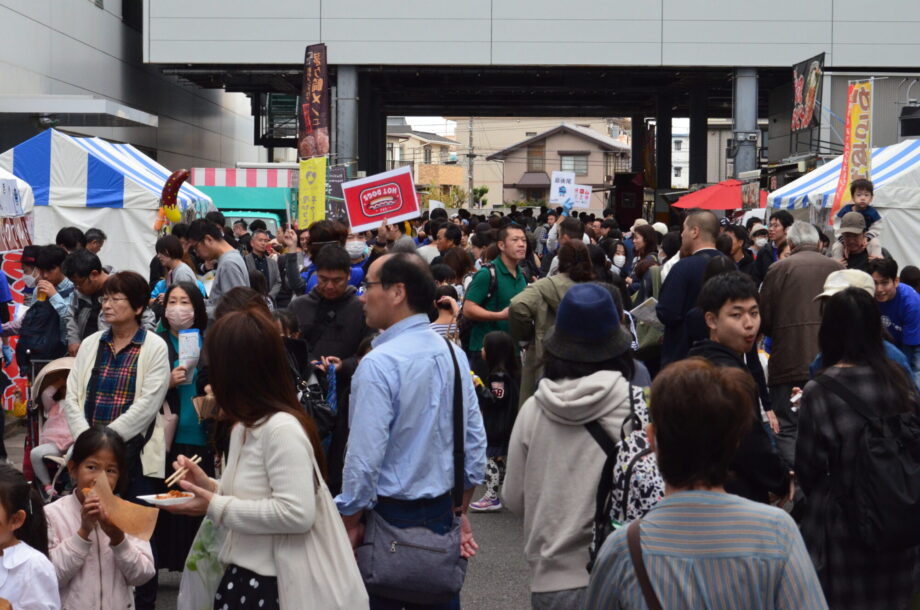 大好評の茅ヶ崎｢アルバックフェスティバル｣  11月15日（土）　ステージ・グルメ・実験ほか豪華大抽選会も