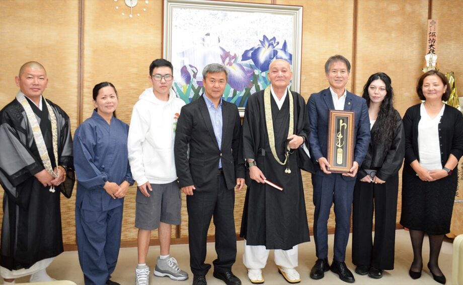 ウルジートグトフさん 日本人抑留者の歴史語る（伊勢原市）