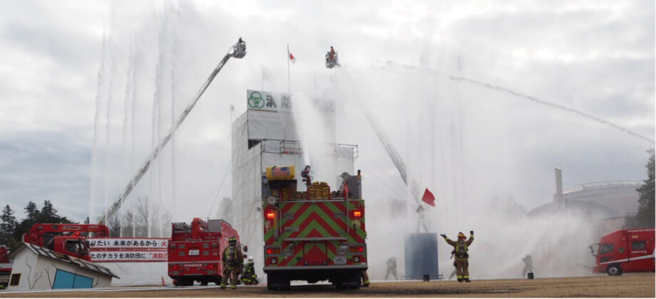 ラッパ隊の吹奏や車両分列行進などもー新春恒例の「相模原市消防出初式」が１月11日（日）淵野辺公園隣接地で開催