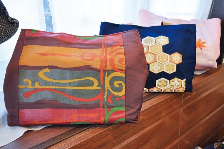 針と糸にちなんだ展覧会＜縫う・編む・ほどく 組み立てる＞湘南くじら館（藤沢市片瀬）